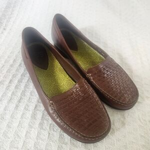 Cole Haan Brown Woven Leather Slip On Flats‎ Womens 7.5